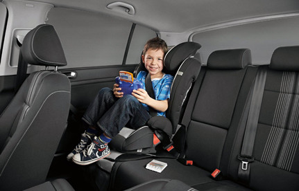 深圳機場清關(guān)：荷蘭兒童汽車安全座椅進口解決方案